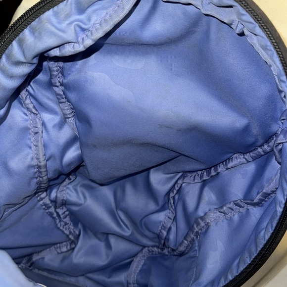 Lululemon Run From Work Backpack - Picture 9 of 10